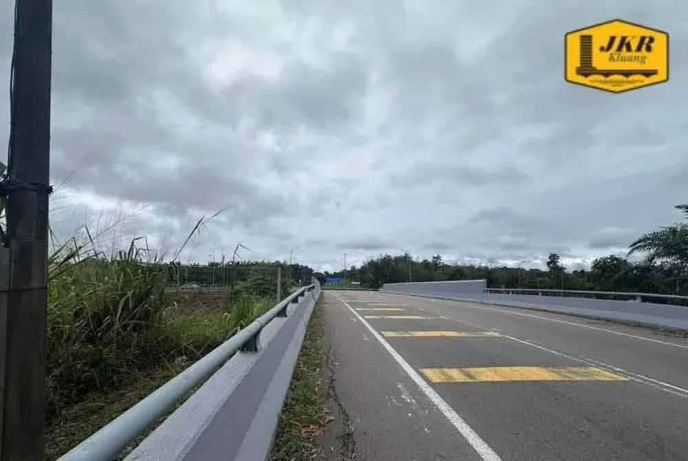 Sebut harga bagi kerja-kerja naik taraf persimpangan dan pembaikan jambatan itu telah pun dibuka pada 2 September lalu.