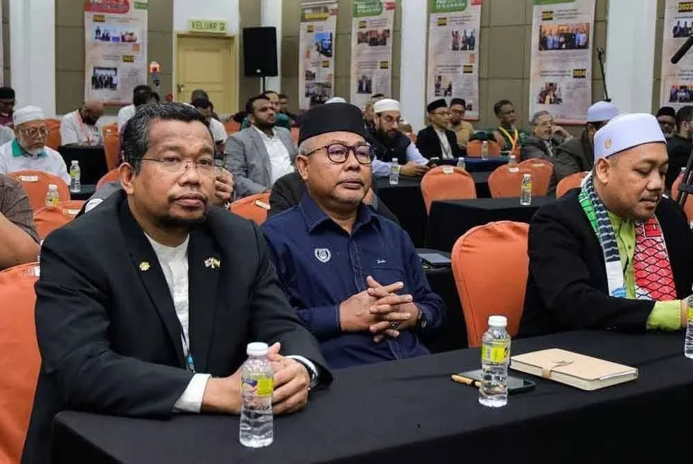 Sebahagian peserta yang hadir pada forum Munif.