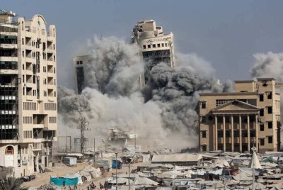 Menara al-Ruya menjadi sasaran terbaharu kempen pengeboman Israel di Bandar Gaza.