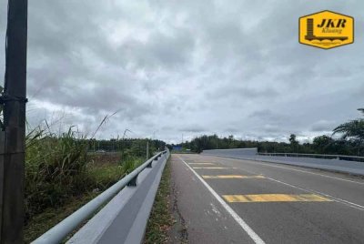 Sebut harga bagi kerja-kerja naik taraf persimpangan dan pembaikan jambatan itu telah pun dibuka pada 2 September lalu.