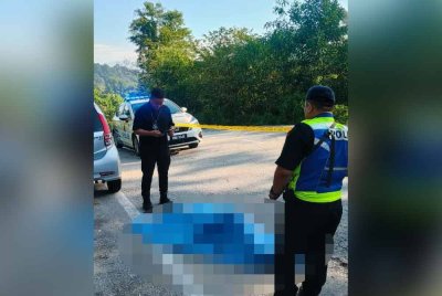 Mangsa dipercayai meninggal dunia ketika mendaki berdekatan Jalan Bukit Enggang, Sungai Long di sini pada Ahad.