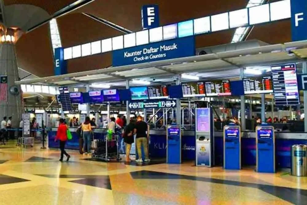 'Counter setting' merupakan kerjasama antara pegawai penguat kuasa di pintu masuk seperti di lapangan terbang. - Gambar hiasan