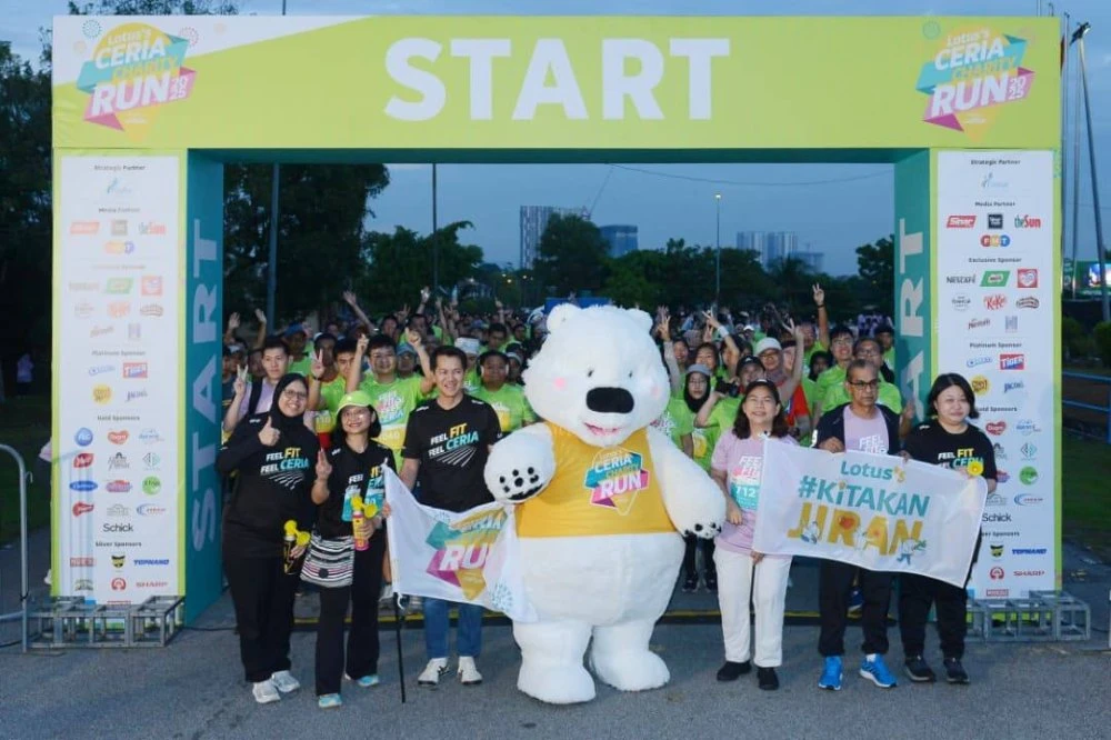 Larian Amal Tahunan Lotus’s Ceria Charity Run 2025 membuktikan komitmen berterusan Lotus’s Malaysia dalam memperkasa komuniti kurang berkemampuan melalui pendidikan dan literasi kewangan.