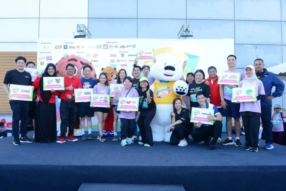 Barisan penaja bagi program Larian Amal Tahunan Lotus's Ceria Charity Run 2025.
