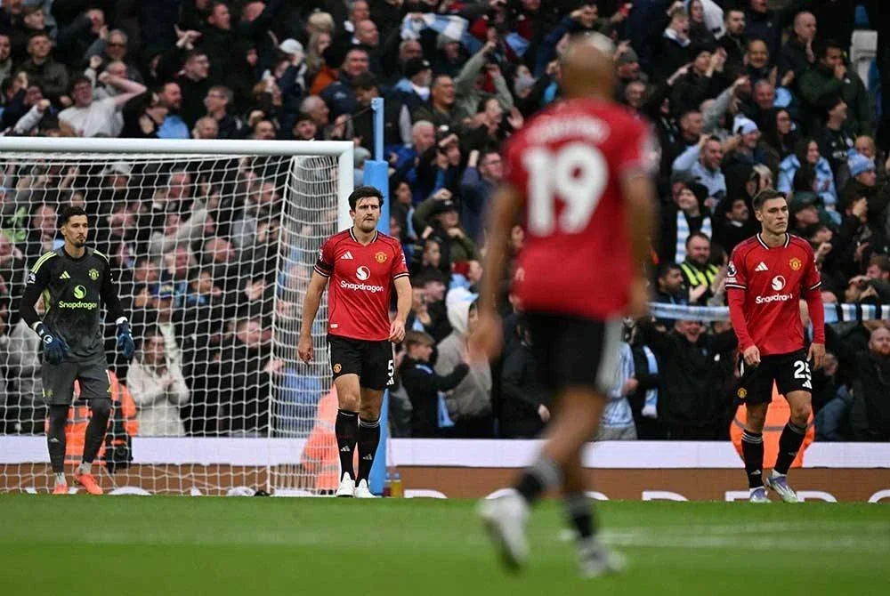 United terus berada dalam prestasi tidak menentu selepas tewas kepada Manchester City. FOTO: AFP