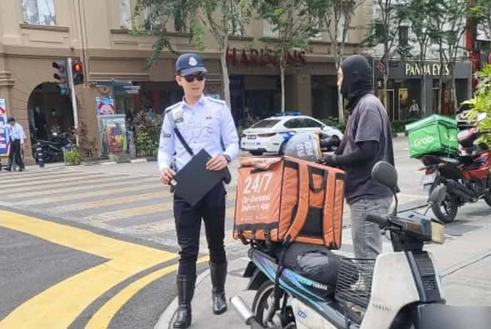 Motosikal kekal menjadi penyumbang utama dengan 3,132 unit menerima notis advokasi.