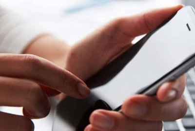 Mangsa membuat bayaran ke 18 akaun bank berbeza menggunakan KWSP miliknya.