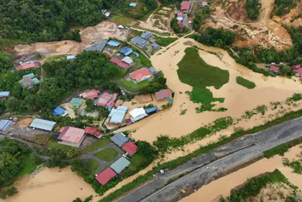 Tragedi banjir dan tanah runtuh landa Sabah.