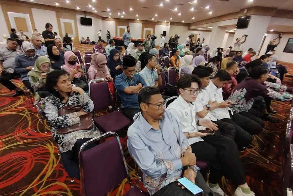 Sesi Townhall Anti Buli #Generasi Tanpa Buli Peringkat Negeri Selangor di Dewan Jubli Perak, Bangunan Sultan Abdul Aziz Shah pada Khamis.