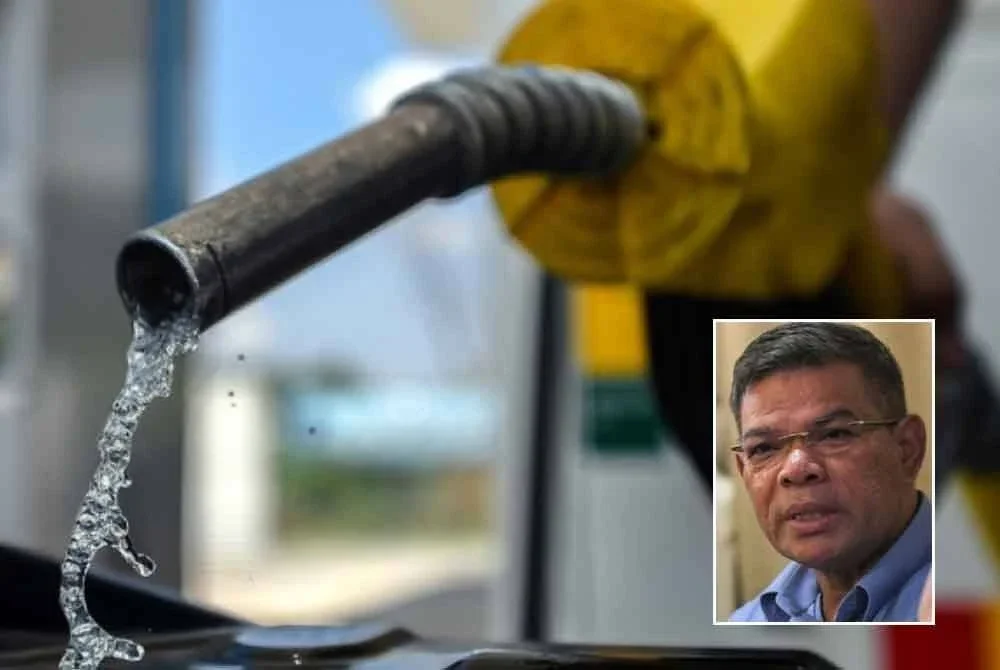 Harga petrol RON95 akan turun ke RM1.99 seliter apabila subsidi bersasar dilaksanakan. Foto hiasan, gambar kecil: Saifuddin