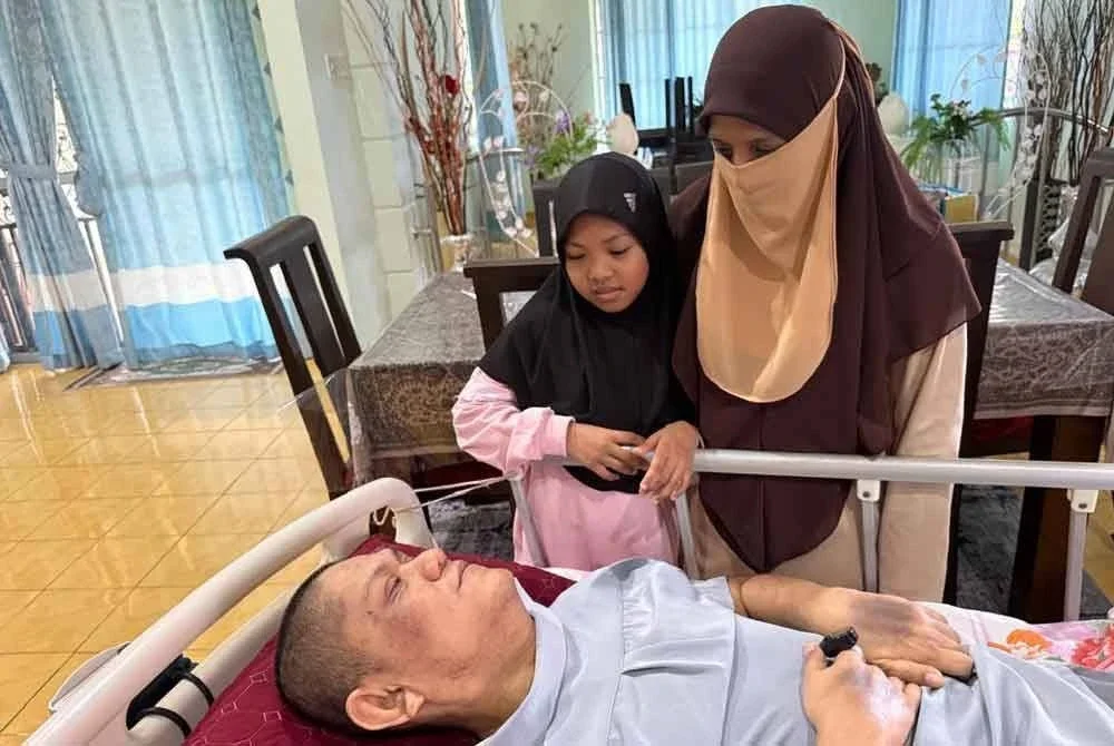 Ahmad Mokhtar terlantar selepas kemalangan pada 2017.