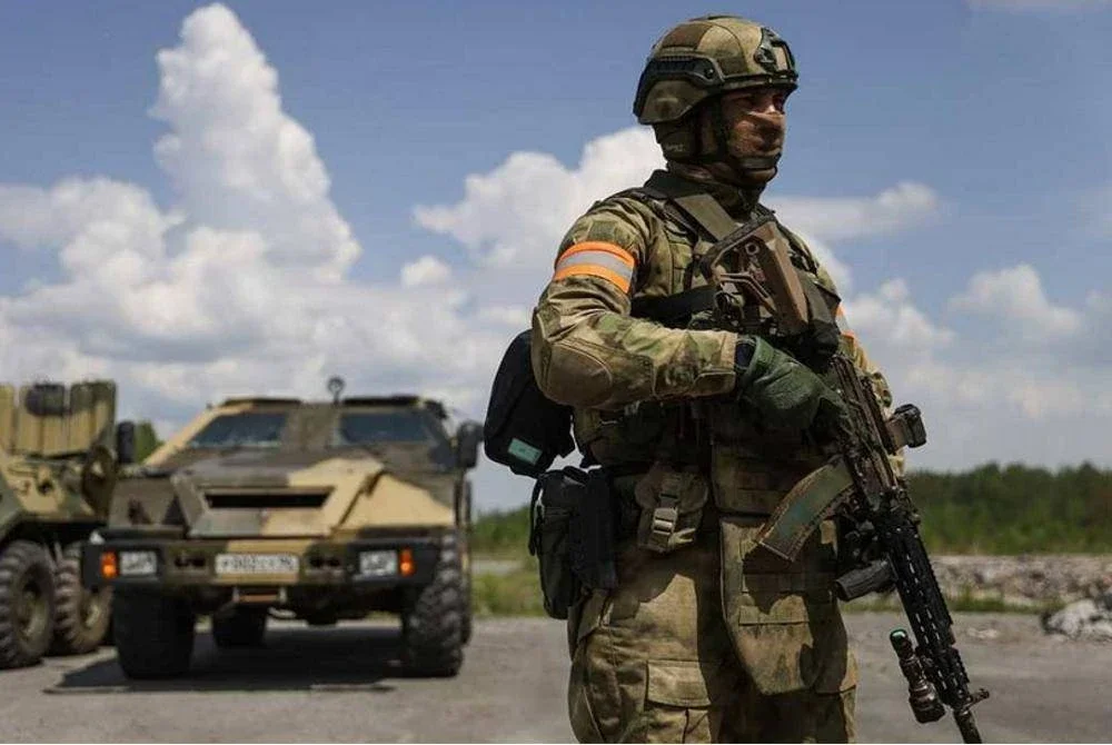 Latihan menembak peluru berpandu itu adalah sebahagian daripada latihan perintah dan kakitangan yang dijalankan oleh Komando Bersama Angkatan Tentera di timur laut Rusia sejak 12 September. Foto Russin News Agency
