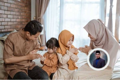 JIKA rumah dipenuhi kasih sayang dan anggotanya saling memahami, anak akan berasa dilindungi serta lebih mudah membesar menjadi insan yang baik. -Foto: CANVA/ Gambar kecil: USTAZ AHMAD FAHMI AZALEE