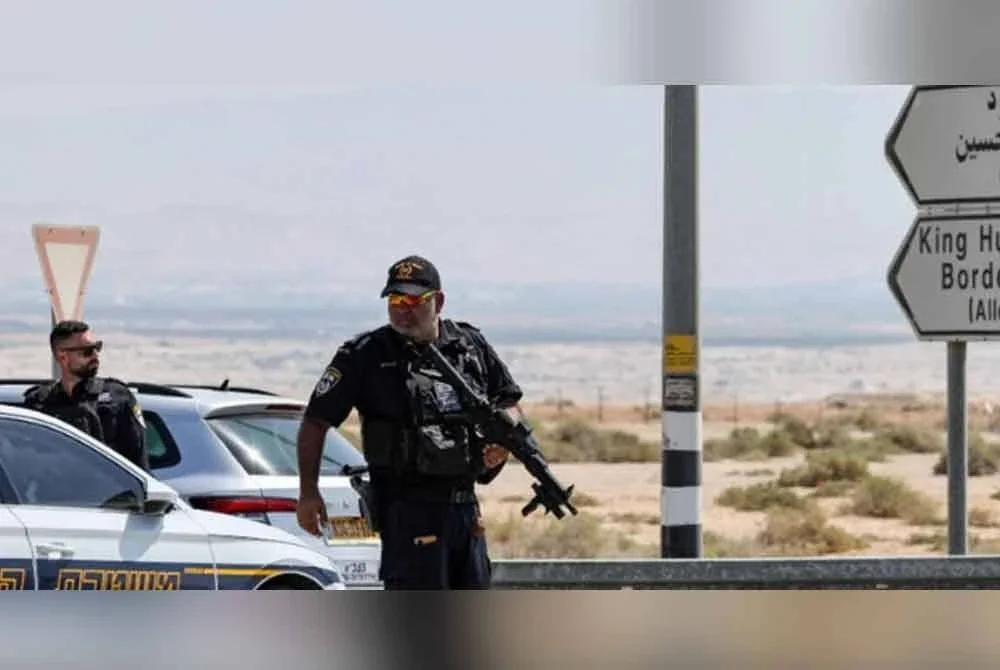 Kejadian ini berlaku setahun selepas tiga lelaki Israel ditembak mati di lokasi sama oleh seorang pemandu trak Jordan, menurut tentera Israel.-Agensi