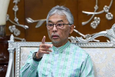 Sultan Pahang, Al-Sultan Abdullah Ri’ayatuddin Al-Mustafa Billah Shah menitahkan agar semua masjid dan surau di seluruh negeri mengadakan solat hajat dan doa menolak bala pada malam Jumaat esok.