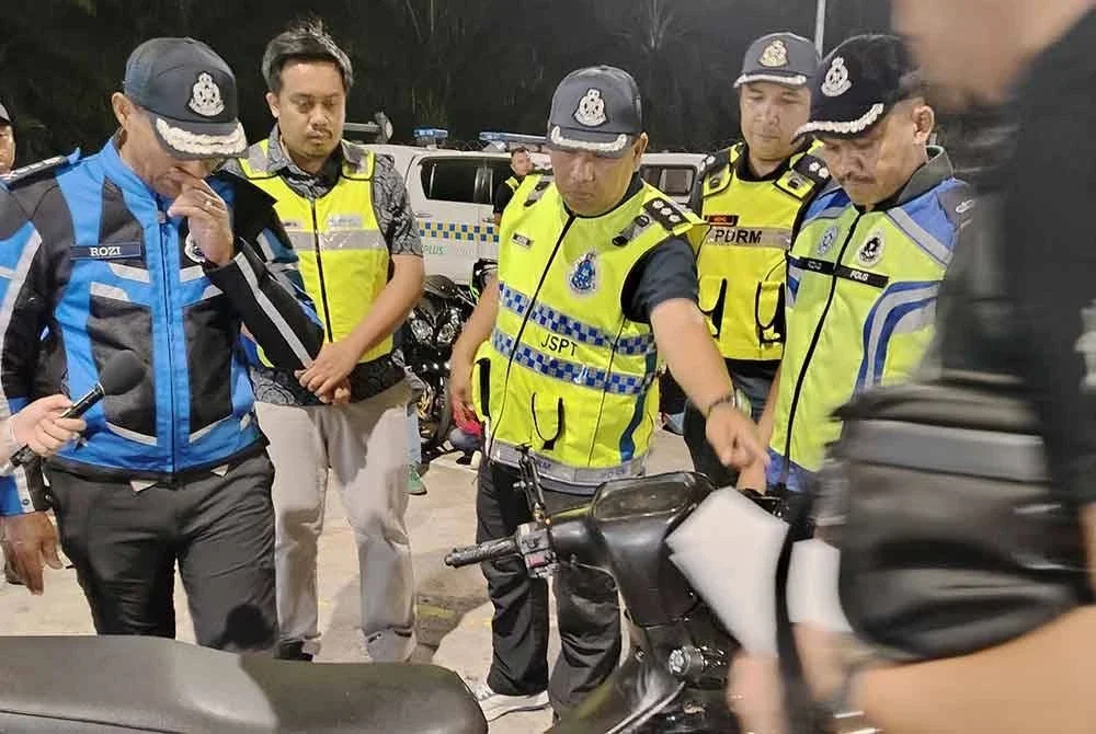Antara motosikal yang dikesan atas pelbagai kesalahan. Foto Sinar Harian