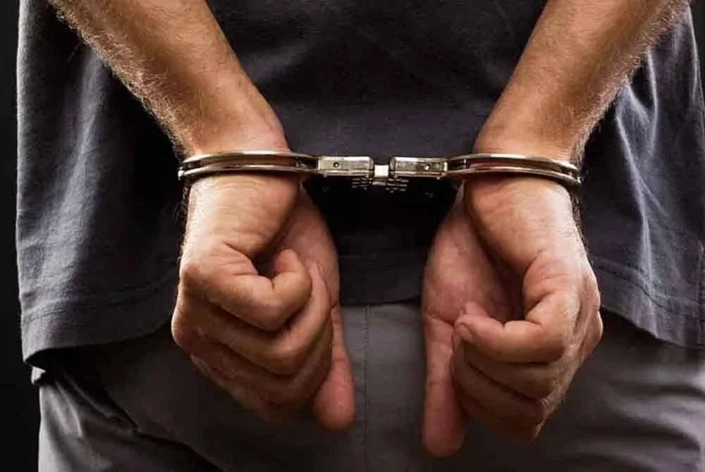 Suspek mempunyai empat rekod lampau membabitkan jenayah dan dadah. - Gambar hiasan