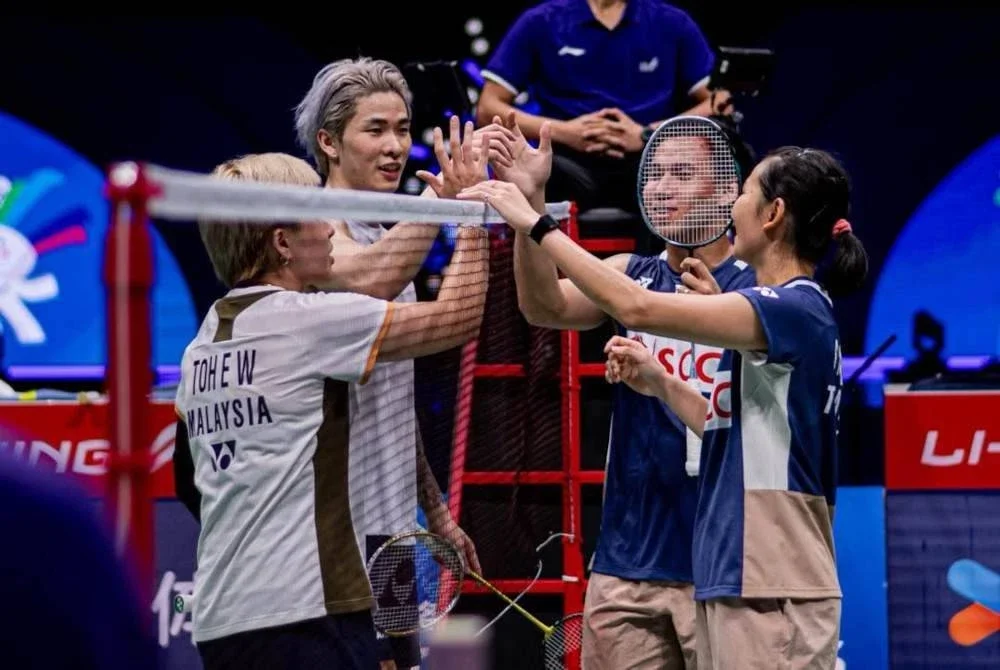 Tang Jie-Ee Wei (kiri) harus diberikan pujian kerana mara ke pentas final buat kali kedua berturut-turut. Foto Agensi