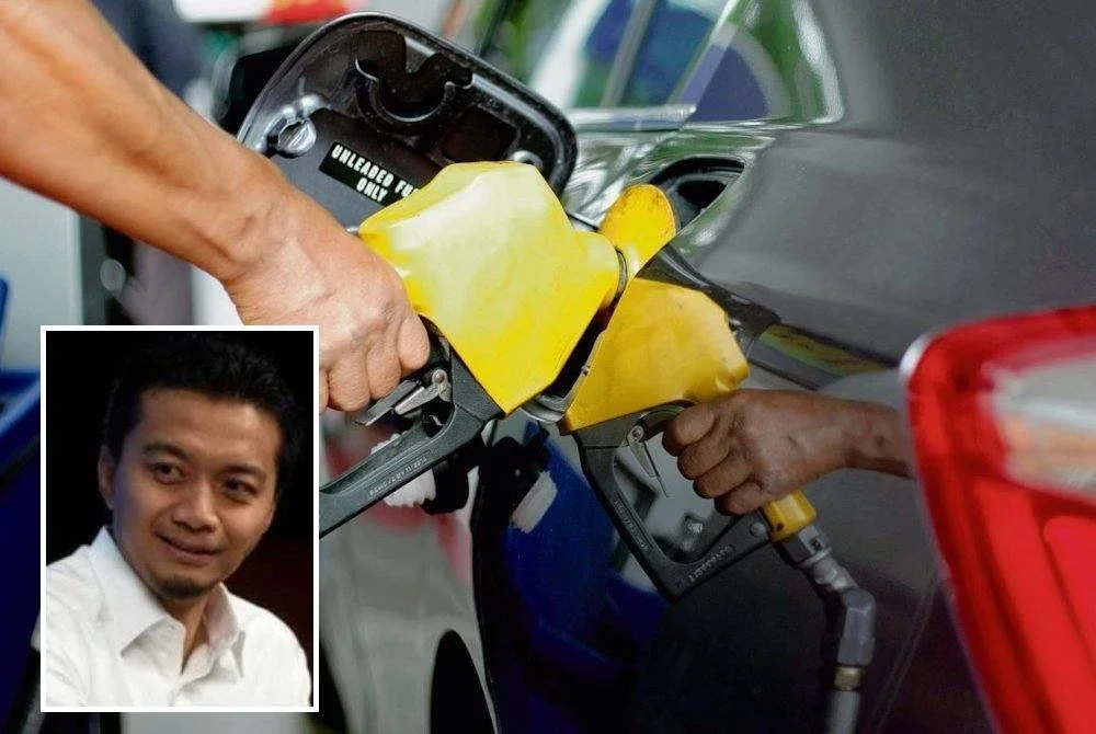 Harga petrol RON95 akan diturunkan daripada RM2.05 kepada RM1.99 seliter bermula 30 September ini di bawah program BUDI95. Gambar hiasan (Gambar kecil: Syahir)
