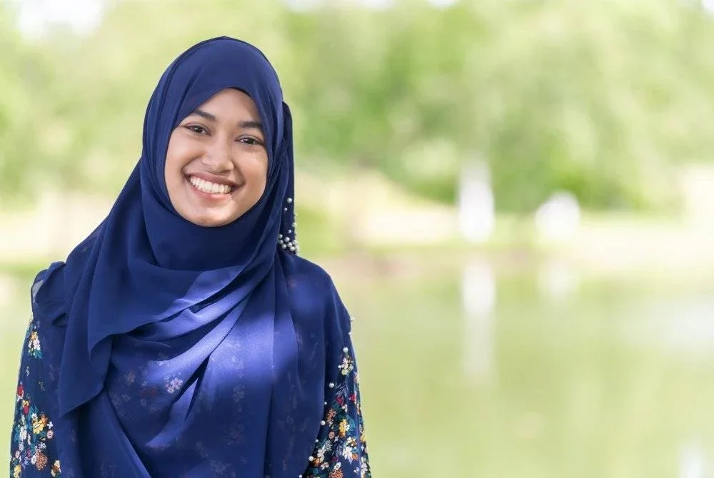 JALAN ketaatan akan membawa diri seseorang itu menjadi lebih dekat dengan ALLAH, bukan sebaliknya. Foto Canva