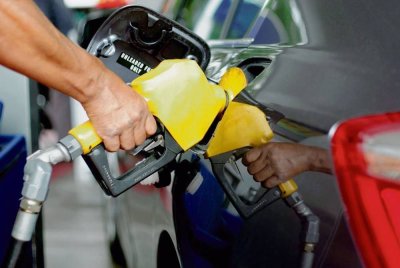 Subsidi petrol bersasar dilihat mampu membantu kerajaan mengurangkan beban fiskal tanpa menjejaskan kebajikan rakyat. Foto hiasan