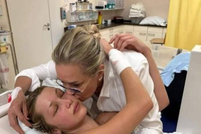 Bella Hadid (kiri) dimasukkan ke hospital akibat komplikasi penyakit Lyme yang telah lama dihidapinya sejak usia 16 tahun. -Gambar fail/IG @yolanda.hadid