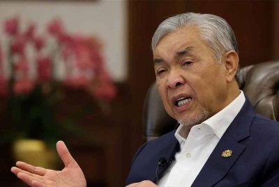 Ahmad Zahid ketika temu bual khas bersama wartawan Pertubuhan Berita Nasional Malaysia di pejabatnya di Bangunan Perdana Putra, pada Isnin. Foto Bernama