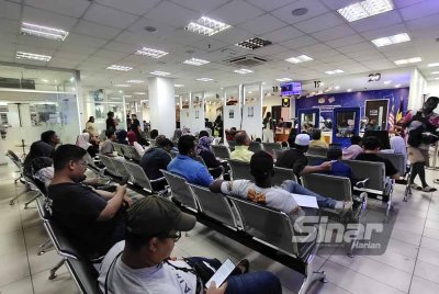 Keadaan di JPN UTC Ampangan sekitar jam 4 petang, Selasa.