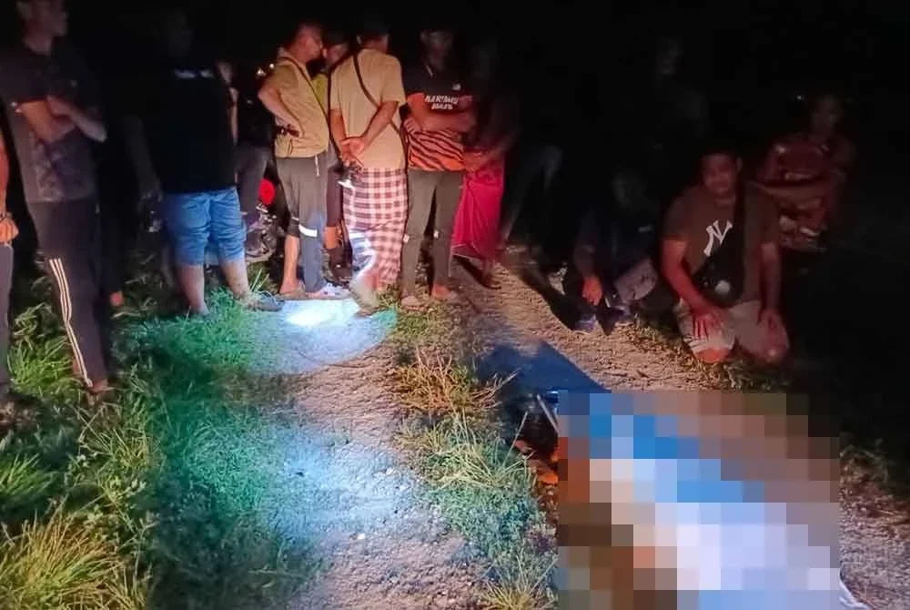 Mangsa ditemukan di dasar parit kira-kira 800 meter dari lokasi dilaporkan terjatuh. - Foto: Bomba Perak