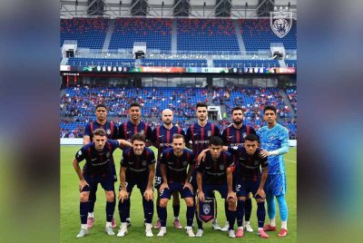 Kesebelasan utama JDT mempamerkan aksi mantap ketika turun berdepan Bangkok United dalam Kejuaraan Kelab ASEAN (ACC), Piala Shopee di Stadium Sultan Ibrahim pada Khamis. - Foto: FB Johor Southern Tigers
