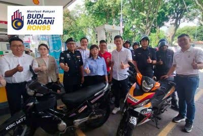 Pasukan keselamatan sangat berpuas hati dengan sistem pembelian minyak bersubsidi RON95 yang mudah dan cepat.