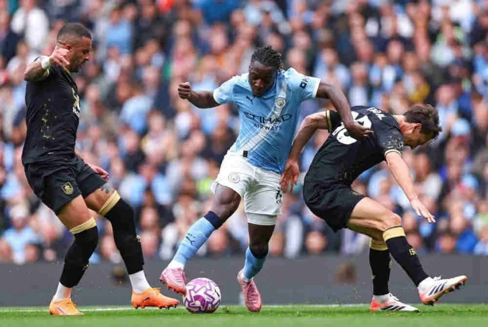 Doku tampil watak penting ketika City menang besar ke atas Burnley dalam perlawanan liga. Foto Agensi