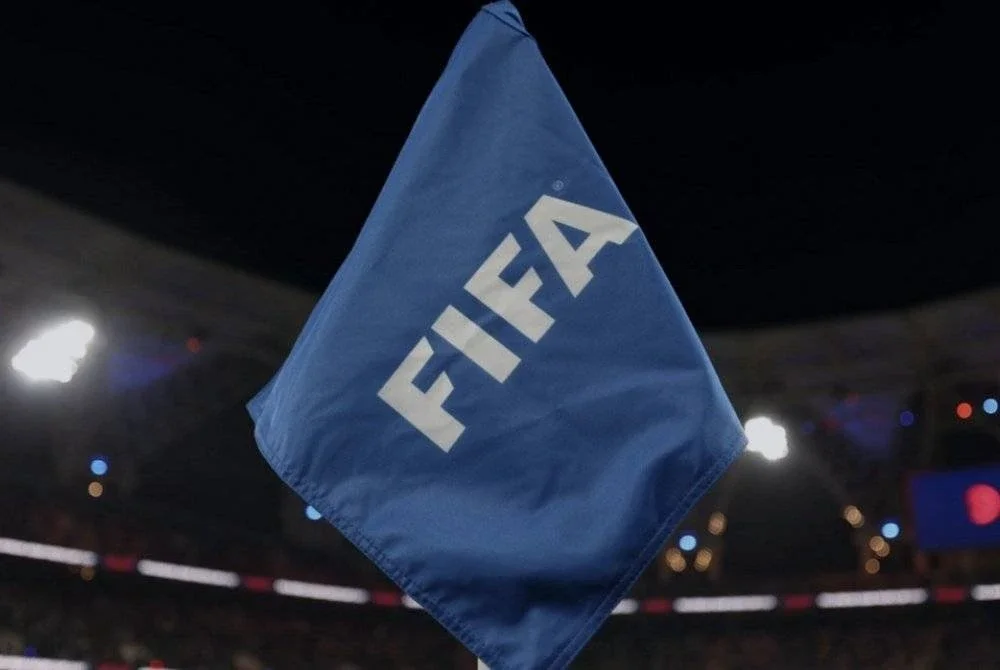 Jawatankuasa Tatatertib FIFA pada Jumaat mengenakan hukuman terhadap FAM dan tujuh pemain Malaysia kerana melanggar Artikel 22 Kod Tatatertib FIFA (FDC) berhubung pemalsuan dokumen. - Gambar hiasan