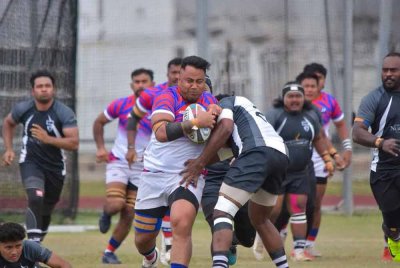 Antara aksi menarik Terengganu menentang Johor dalam perlawanan Kumpulan B Piala Agong di Stadium Ragbi Tengku Muhammad Ismail, Kuala Nerus pada Sabtu. Foto: Persatuan Ragbi Negeri Terengganu
