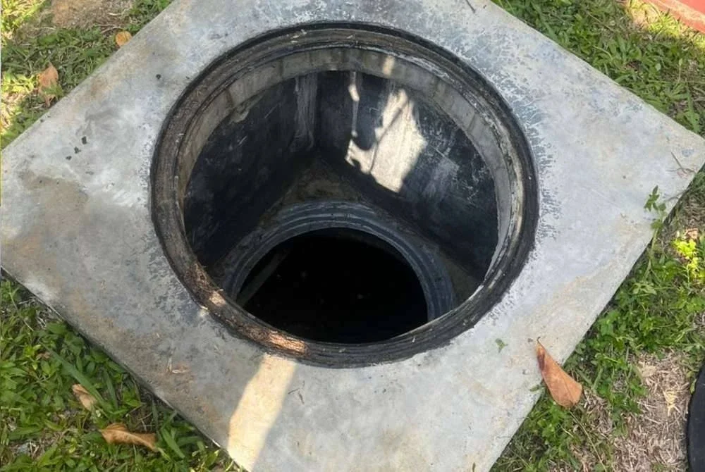 JKR telah menghantar pasukan ke lokasi bagi meninjau situasi dan menjalankan siasatan awal.