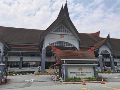 Tertuduh mengaku bersalah merogol remaja bawah umur di sebuah hotel di Seremban. 