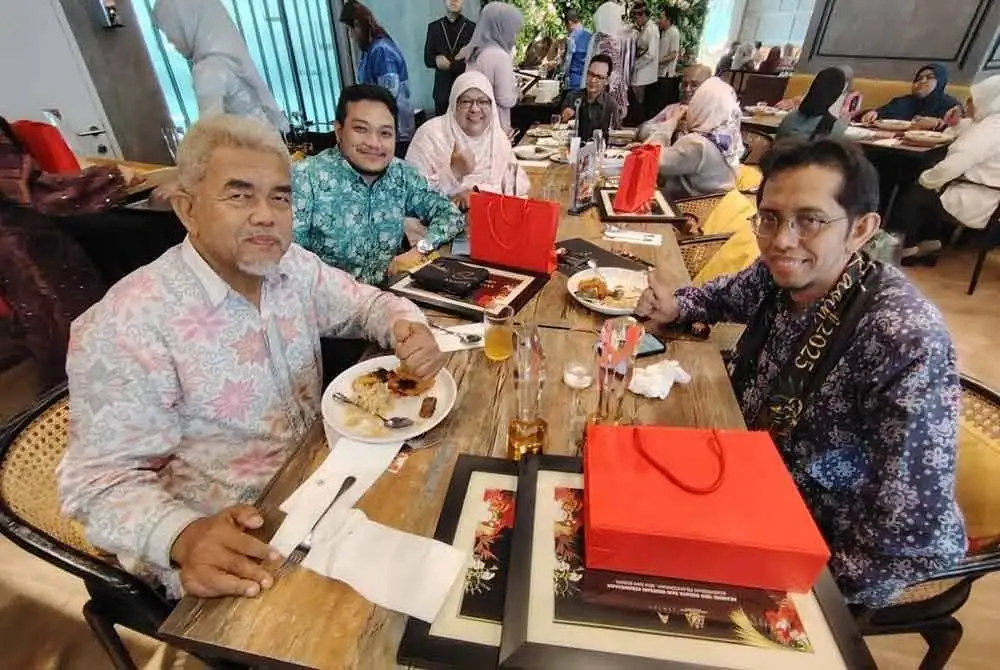 Antara pengamal media dan wakil syarikat penerbitan berita yang hadir pada majlis ASWARA di ibu negara pada Selasa