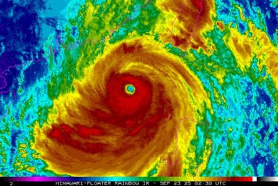 Imej satelit NOAA menunjukkan Super Taufan Ragasa menghampiri Hong Kong dan selatan China. Foto AFP