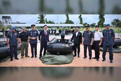 TUDM menerima tujuh bot penyelamat untuk kegunaan Paskau.