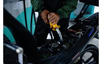 Penetapan siling subsidi petrol bawah inisiatif program BUDI95 tidak membebankan majoriti rakyat apabila statistik semasa mendedahkan 99 peratus pengguna hanya menggunakan kurang daripada 300 liter sebulan.