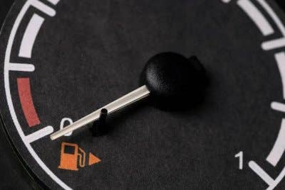 Mengajar ilmu mengira kepada orang dewasa lagi menguji kesabaran.