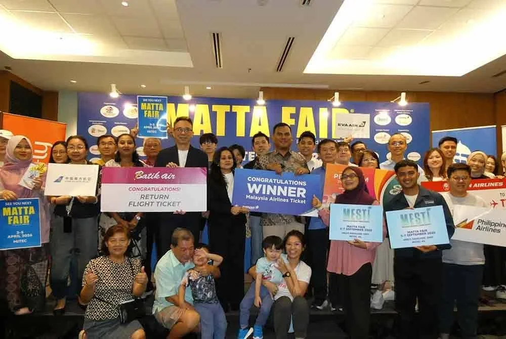 Antara pemenang cabutan bertuah MATTA Fair edisi ke-57.