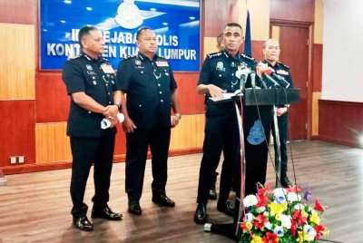 Fadil ketika sidang akhbar di Ibu Pejabat Polis Kontinjen (IPK) Kuala Lumpur pada Jumaat.