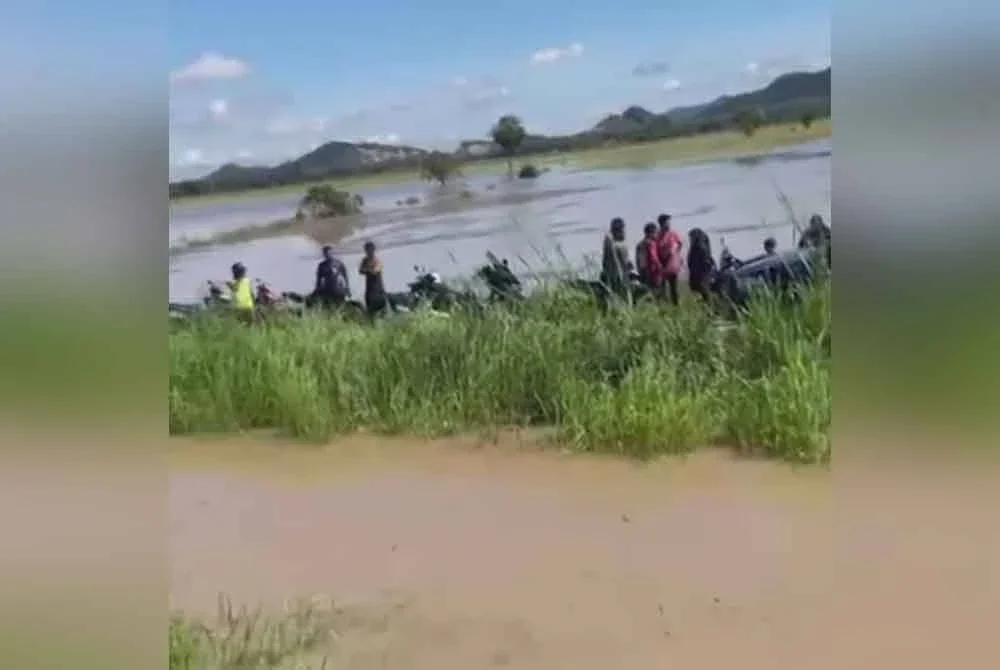 Hasrat seorang remaja 13 tahun yang mahu pergi memancing bertukar tragedi di kawasan tali air Kampung Alor Setol pada Sabtu. Foto ihsan pembaca