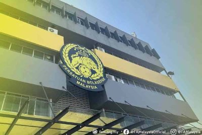 FIFA gantung dan denda tujuh pemain warisan dan FAM didakwa terbabit memalsukan dokumen