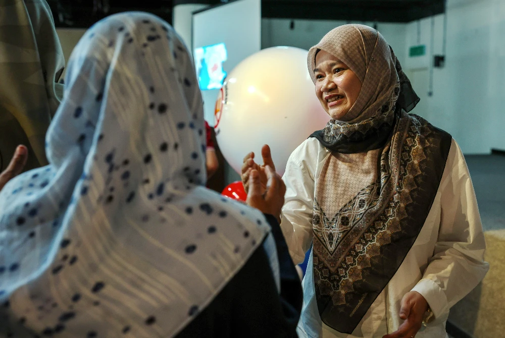Fadhlina ketika hadir pada Kempen Jelajah Anti Buli di Yayasan Aman pada Ahad. Foto Bernama