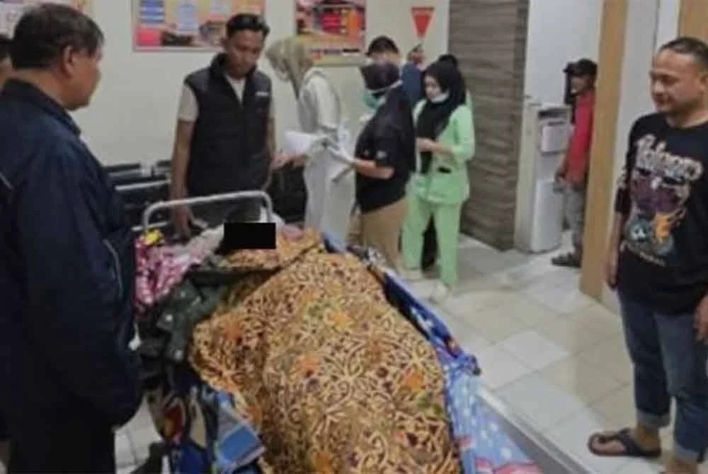 Pertikaian tanah warisan di Kampar, Riau bertukar tragedi apabila seorang lelaki menikam adik kandungnya hingga maut selepas berlaku pergaduhan di Desa Sendayan. Foto Agensi