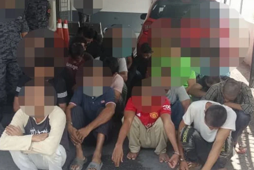 Kesemua tertuduh dijatuhkan hukuman di Mahkamah Sesyen Khas PATI di Tanah Merah pada Isnin. Foto: JIM Kelantan