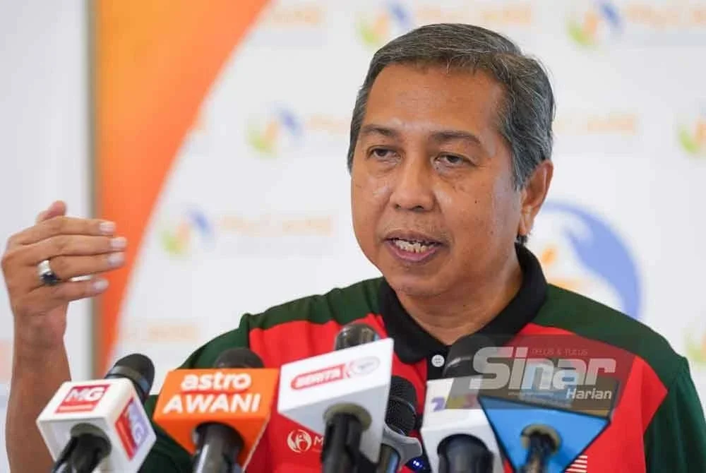 Kamarul Zaman ketika sidang media di Ibu Pejabat Humanitarian Care Malaysia (MyCARE) di sini pada Isnin. FOTO SINAR HARIAN - ROSLI TALIB