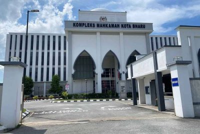 Seorang warga emas dihukum penjara 11 bulan dan denda RM30,000 oleh Mahkamah Tinggi di Kota Bharu pada Selasa selepas mengaku bersalah mengangkut lima migran warganegara Myanmar pada November tahun lalu. - Gambar hiasan